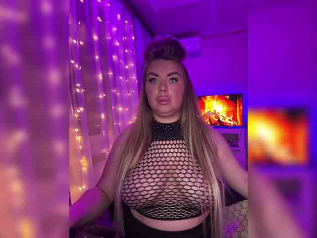 VictoriaFoxxx webcam