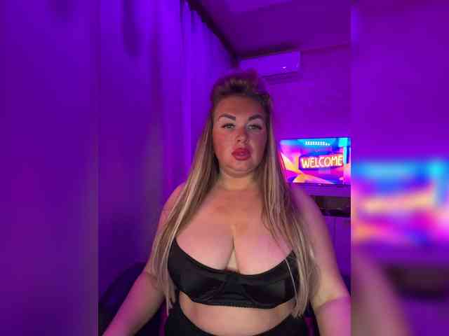 VictoriaFoxxx webcam