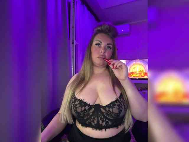 VictoriaFoxxx webcam