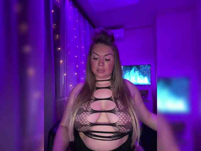 VictoriaDiamo