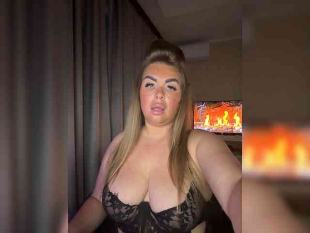 VictoriaFoxxx webcam
