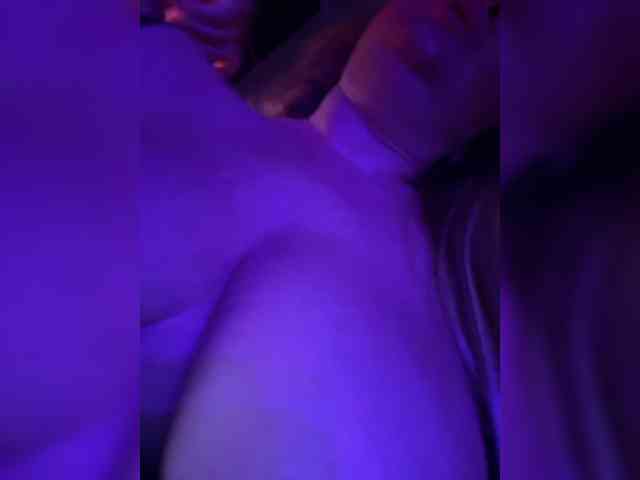 VictoriaFoxxx webcam