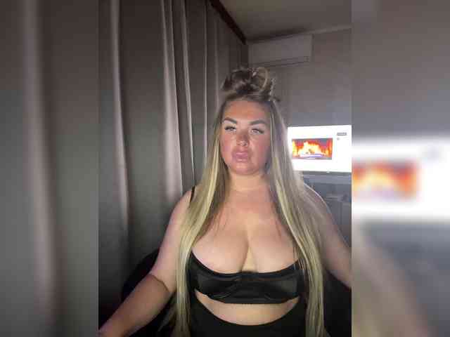 VictoriaFoxxx webcam