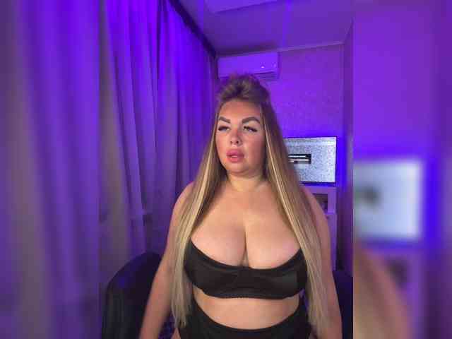 VictoriaFoxxx webcam
