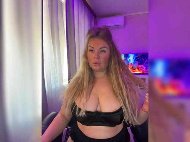 VictoriaFoxxx webcam