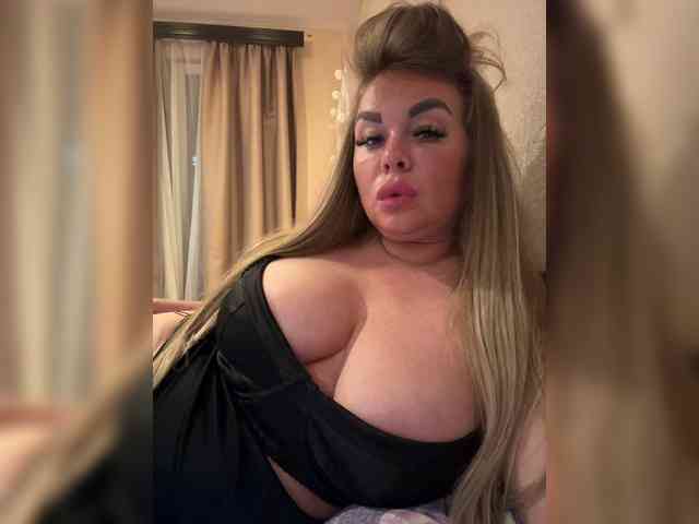 VictoriaFoxxx webcam
