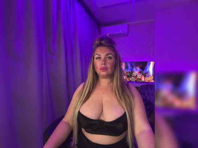 VictoriaFoxxx webcam