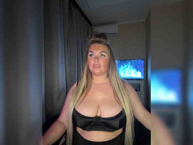 VictoriaFoxxx webcam