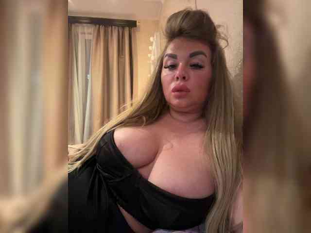 VictoriaFoxxx webcam