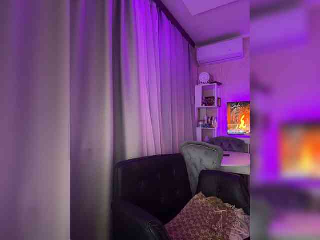 VictoriaFoxxx webcam