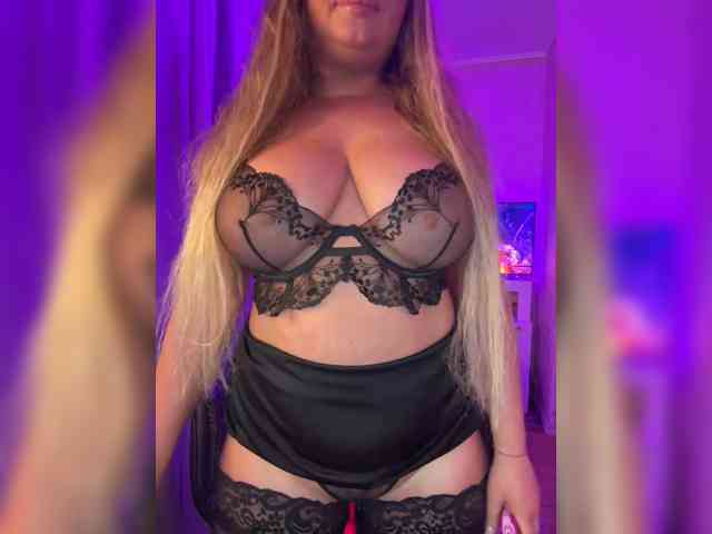 VictoriaDiamo