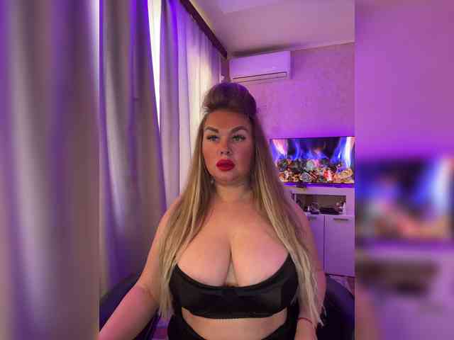 VictoriaFoxxx webcam