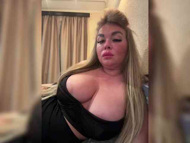 VictoriaFoxxx webcam