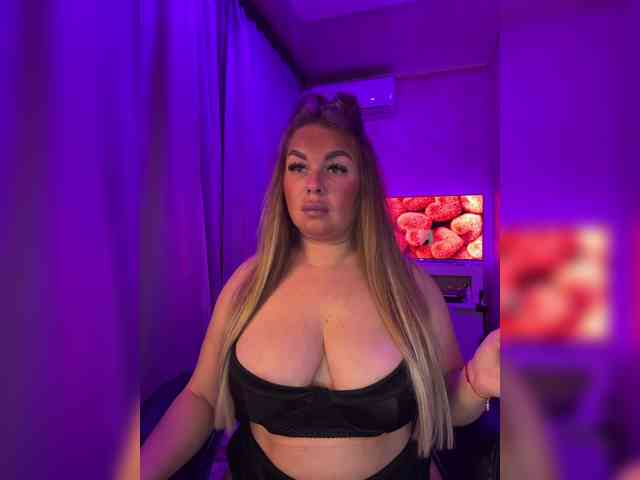VictoriaFoxxx webcam