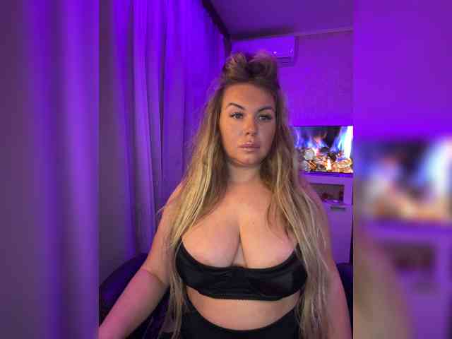 victoriafoxxx's live room