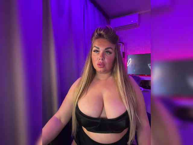 VictoriaFoxxx webcam