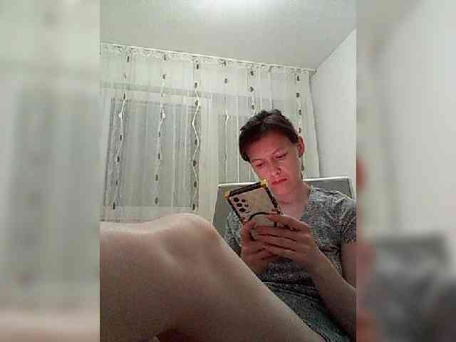 __COVID-19__ webcam