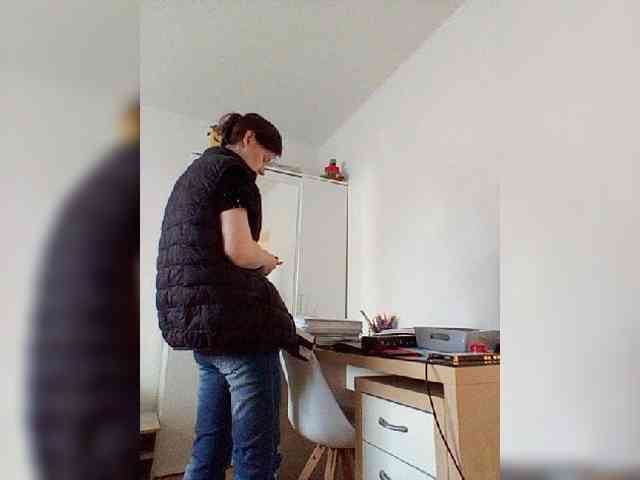 __COVID-19__ webcam