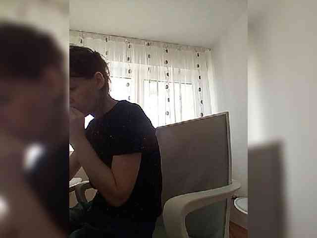 __COVID-19__ webcam