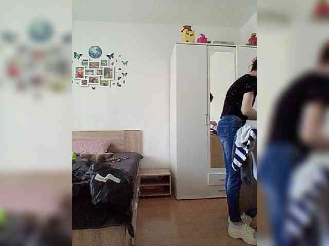 __COVID-19__ webcam