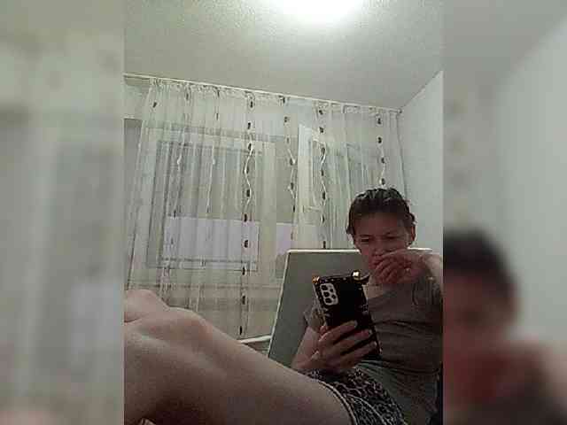 __COVID-19__ webcam