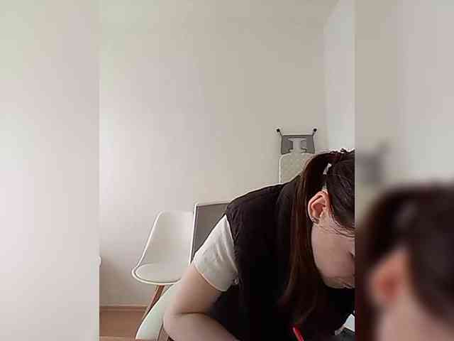 __COVID-19__ webcam