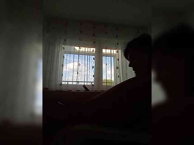 __COVID-19__ webcam