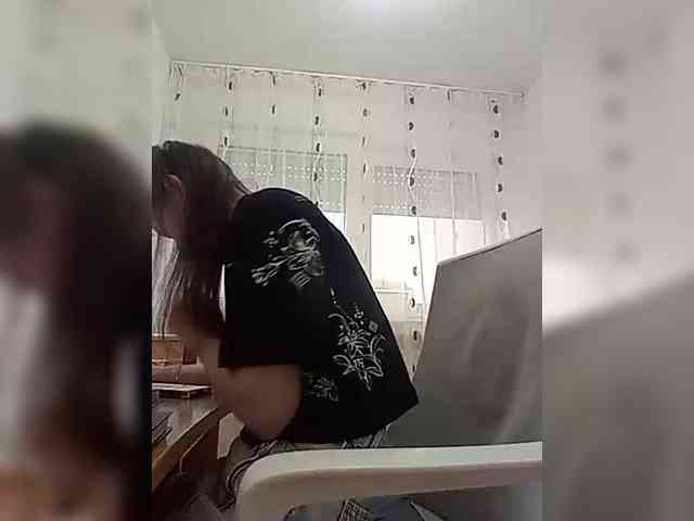 __COVID-19__ webcam