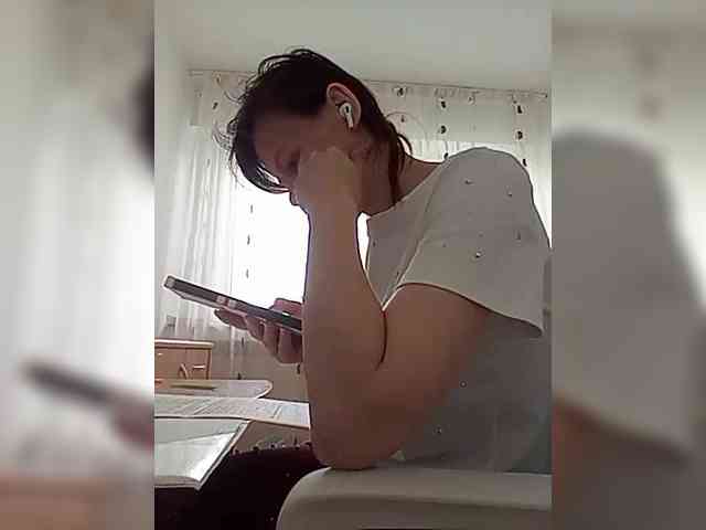 __COVID-19__ webcam
