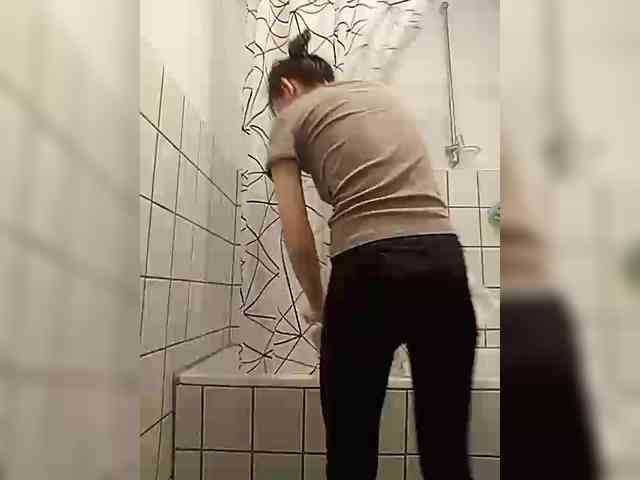 __COVID-19__ webcam