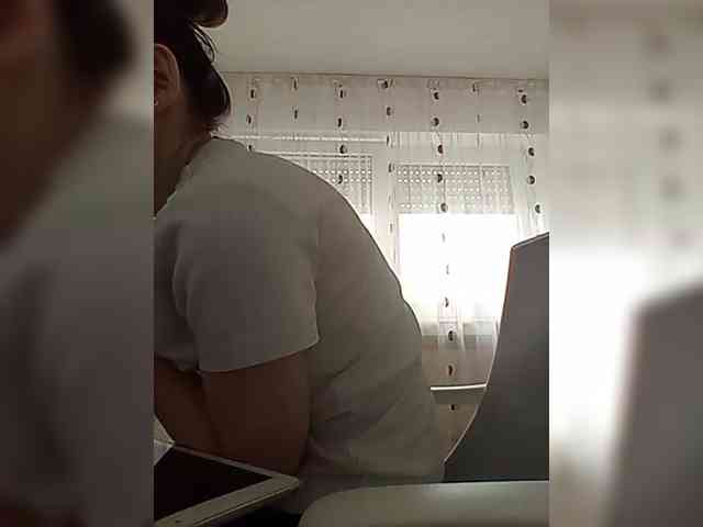 __COVID-19__ webcam