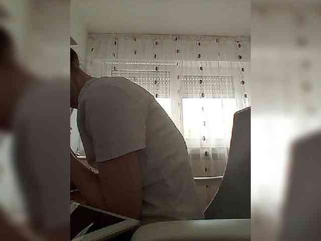 __COVID-19__ webcam