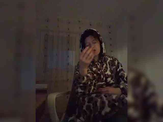 __COVID-19__ webcam