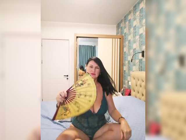 Find-me2 live cam on BongaCams