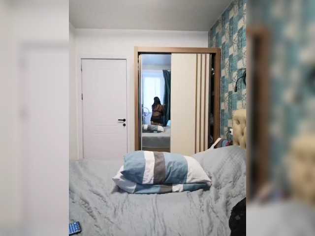 Find-me2 live cam on BongaCams