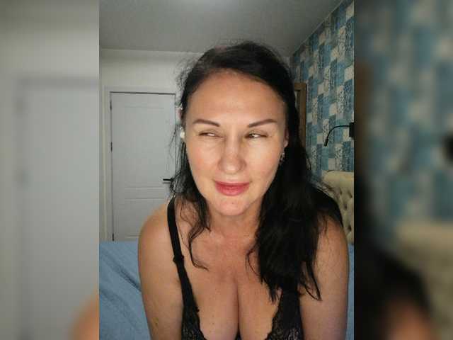 Find-me2 live cam on BongaCams