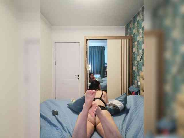 Your_Lilith webcam