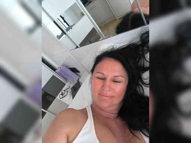 Your_Lilith webcam