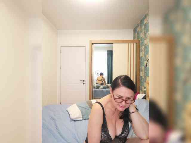 Your_Lilith webcam