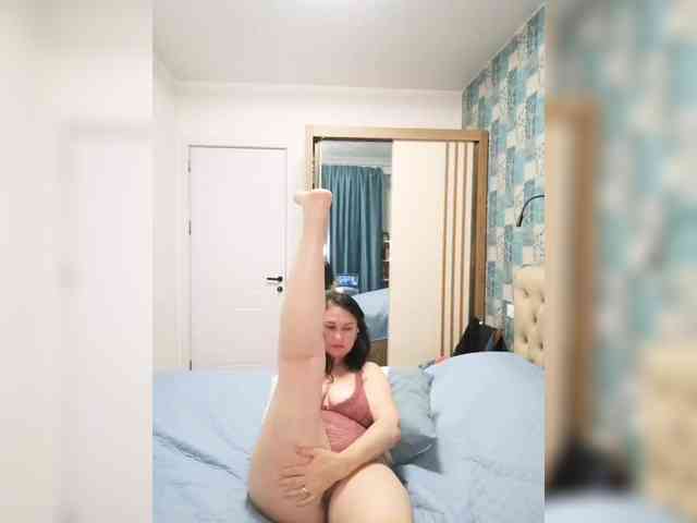 Your_Lilith webcam
