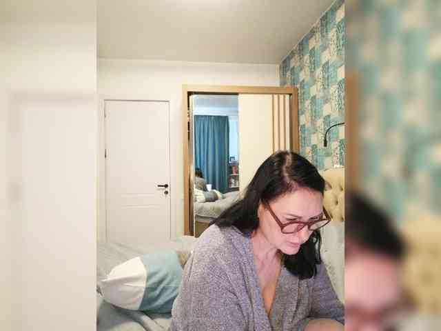Your_Lilith webcam