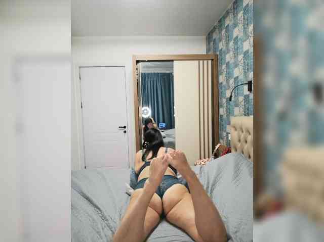 Your_Lilith webcam