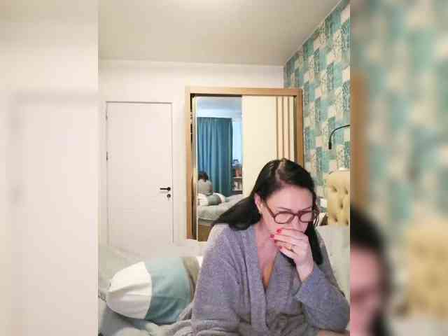 Your_Lilith webcam