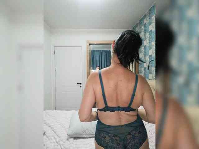 Your_Lilith webcam
