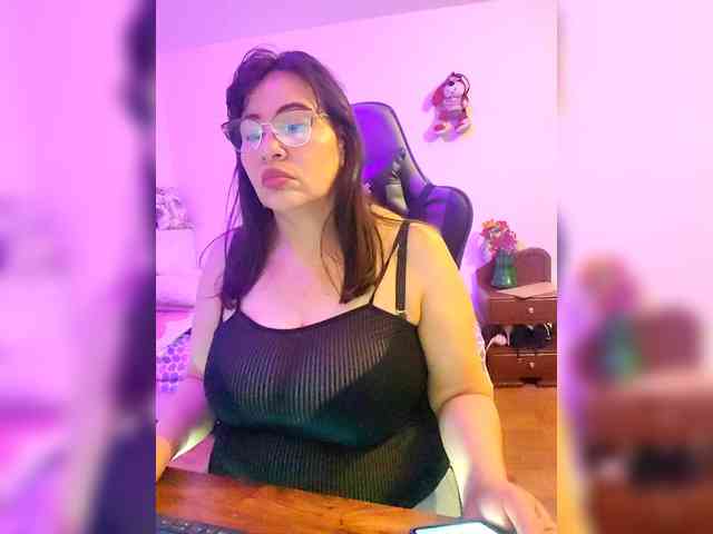 esmeraldamilf webcam