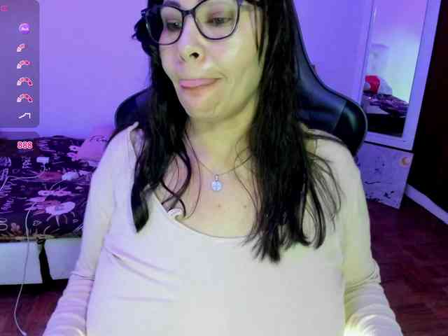 esmeraldamilf webcam