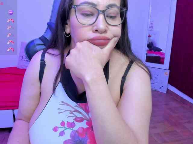 esmeraldamilf webcam