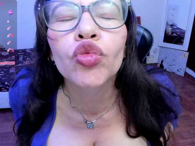 esmeraldamilf webcam