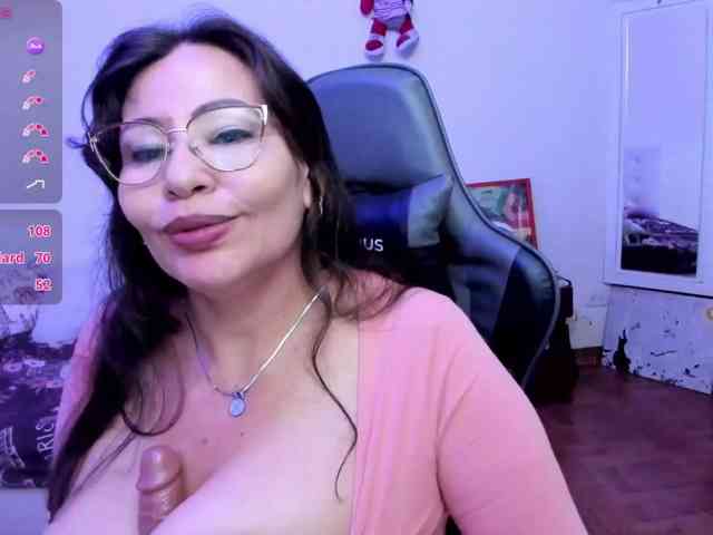 esmeraldamilf webcam