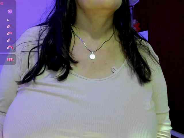 esmeraldamilf webcam